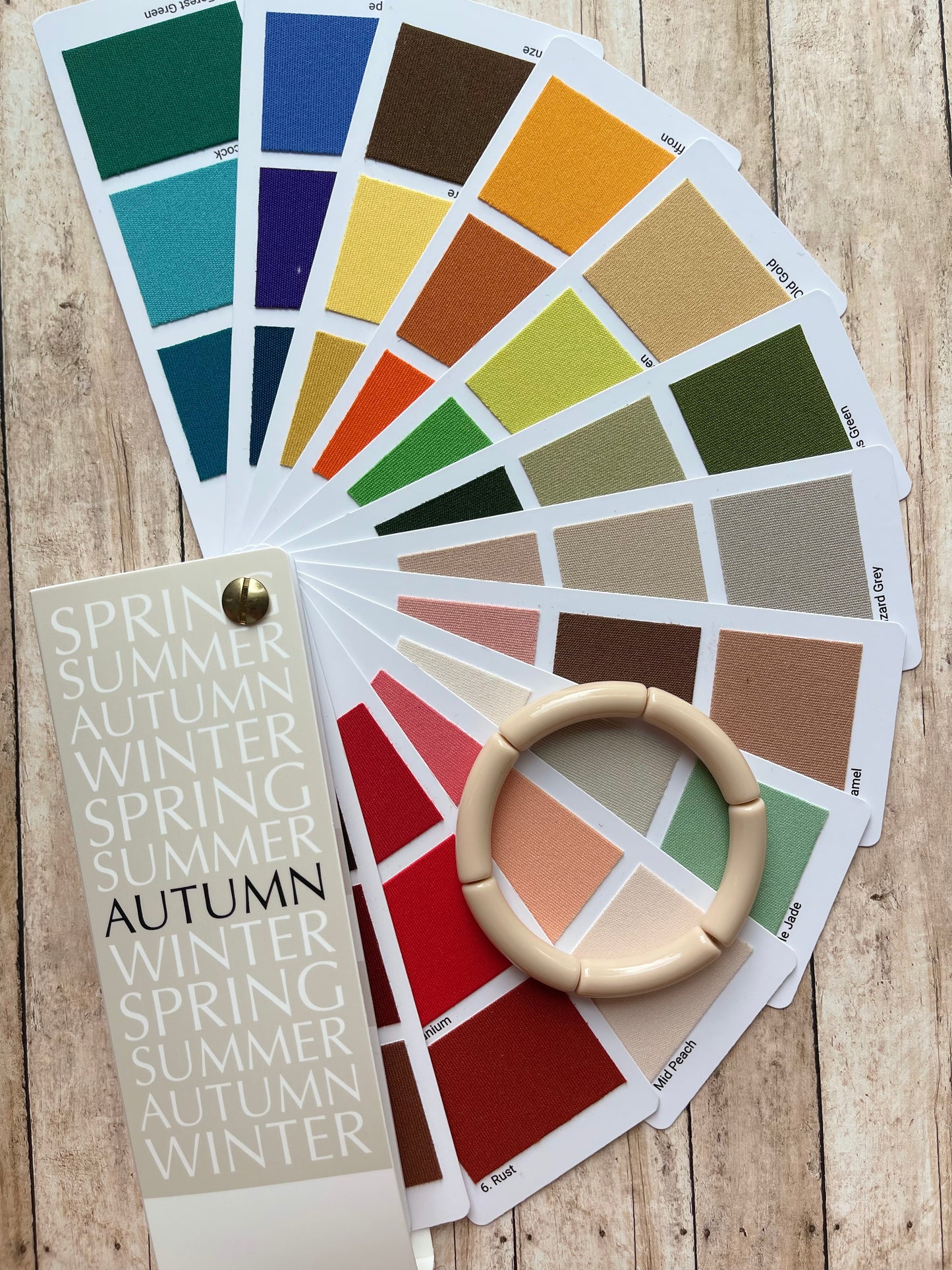 Light / Mild Peach Luna | Spring / Autumn
