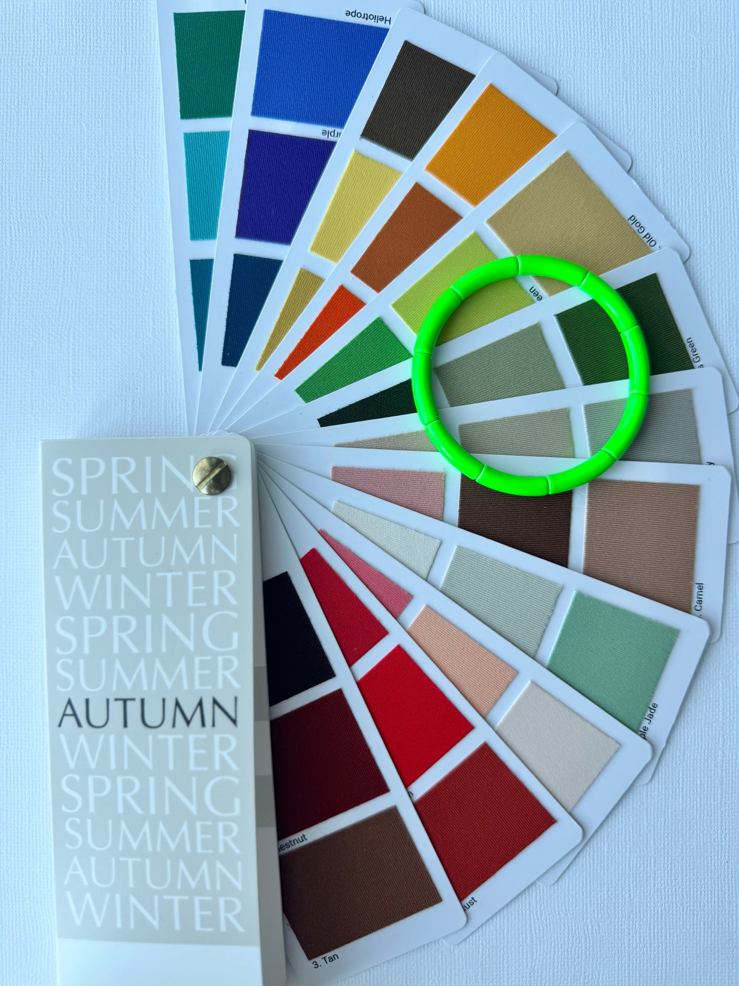 New Item | Vibrant Grass Green Luka | Autumn