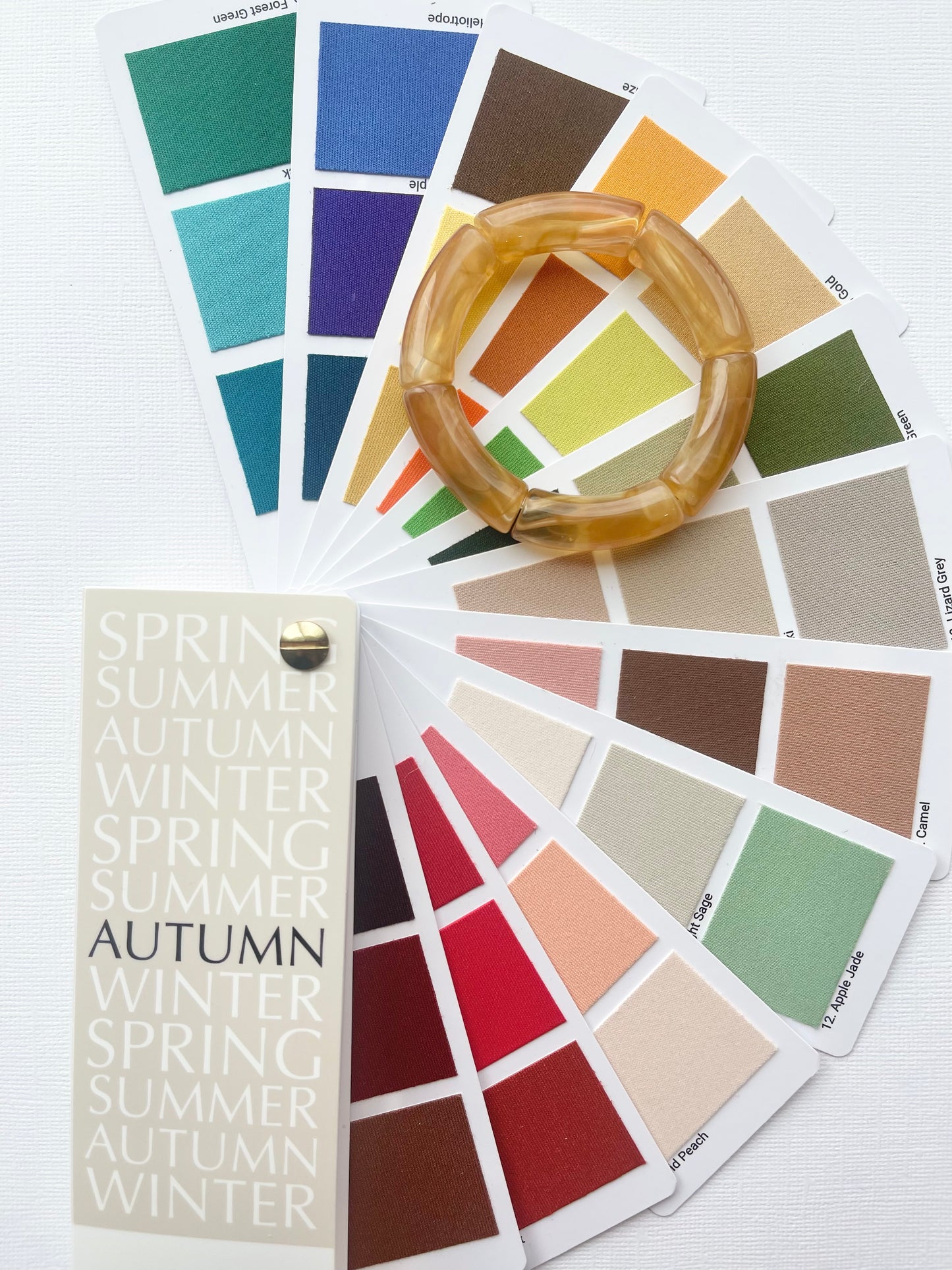 Cloudy Gold Lola | Autumn
