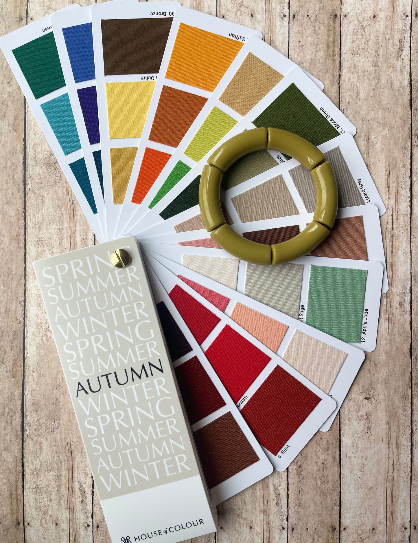 Mossy / Olive Green Lola | Autumn
