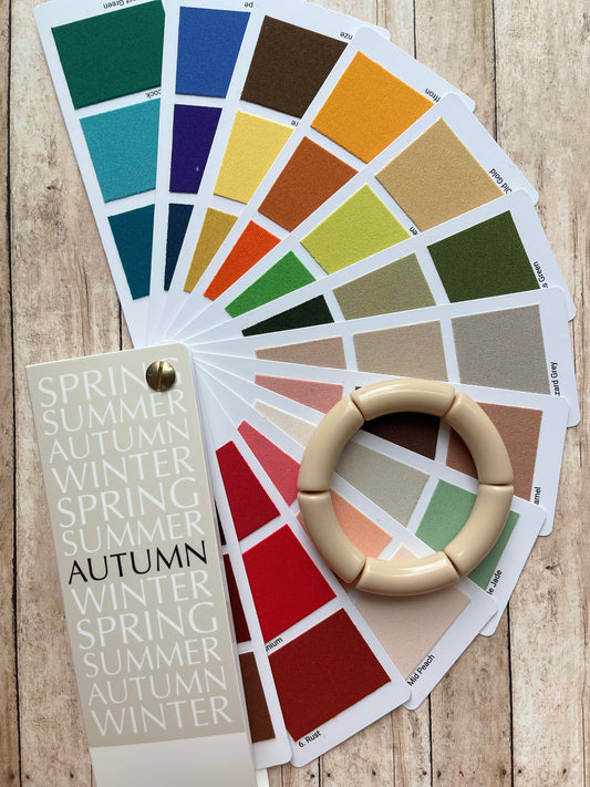 Light / Mild Peach Lola | Spring / Autumn